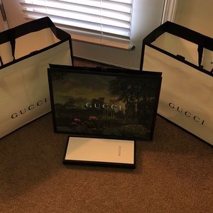 3 Gucci bags and 1 small box